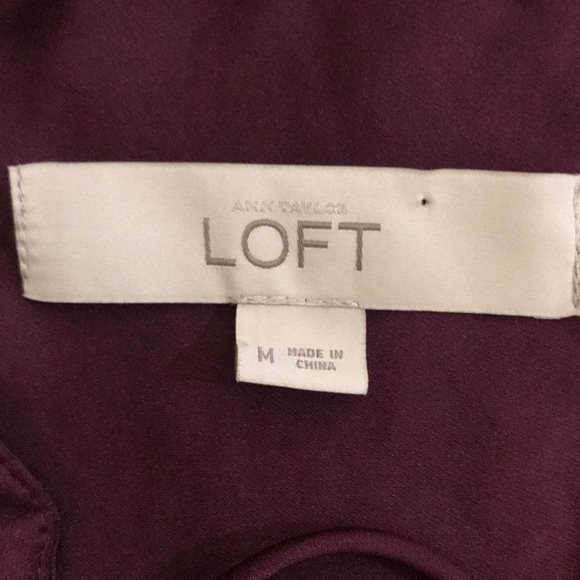 •CLEAR-OUT•3/18 Loft key hole tie at neck blouse - Picture 4 of 5